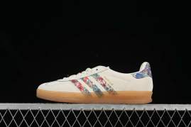 Picture of Adidas Gazelle _SKUfw19954513873545533fw